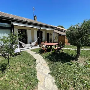  Hébergement de vacances Maison Jardin France